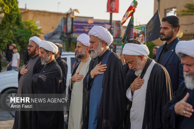 پیاده روی علمای شیراز در ۱۳ محرم