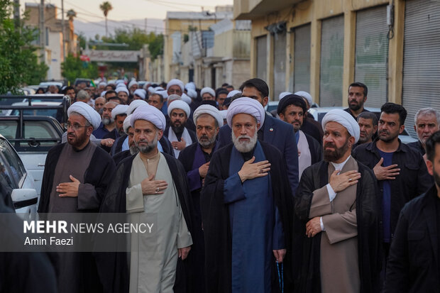 پیاده روی علمای شیراز در ۱۳ محرم