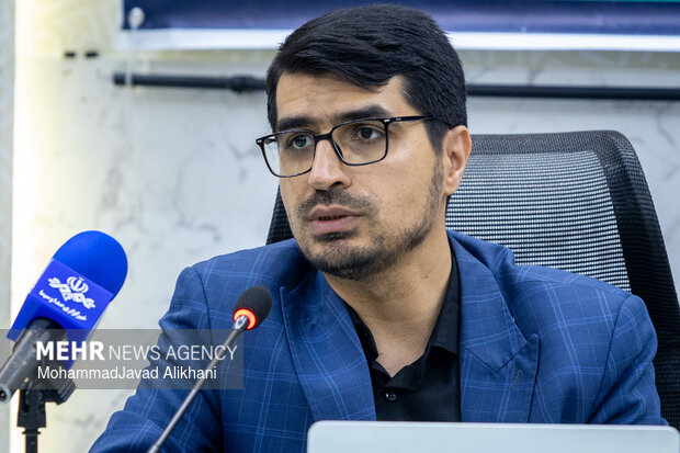 نشست حقوقی سیاسی نقش حزب جمهوری اسلامی