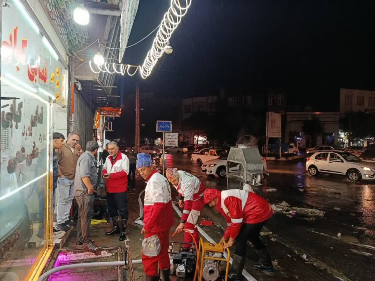 امدادي،شهرستان،مناطق،نيروهاي،سيلاب،وقوع،جمعيت