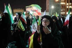 روایت وفاداری مشهدی ها زیر بارش باران تابستانی