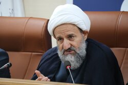 امام جمعه قرچک: موکب‌ها در ورودی و خروجی قرچک مستقر شوند