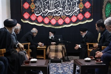 الرئيس الإيراني خلال لقائه آية الله العظمى الشبيري: الاتفاق الأخير انتصار كبير للشعب الإيراني