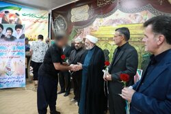 اجرای طرح حمایت معیشتی از ۶۳۵ خانواده زندانی در استان سمنان