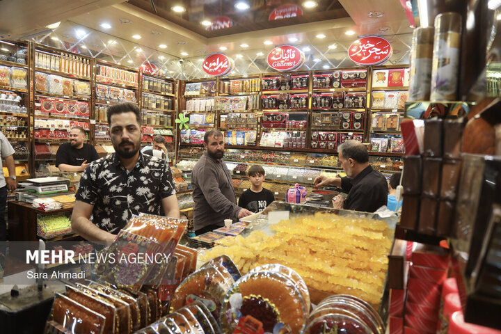 فرصتهای گمشده در بازار سوغات مشهد؛ فراتر از یک خرید ساده یادگاری