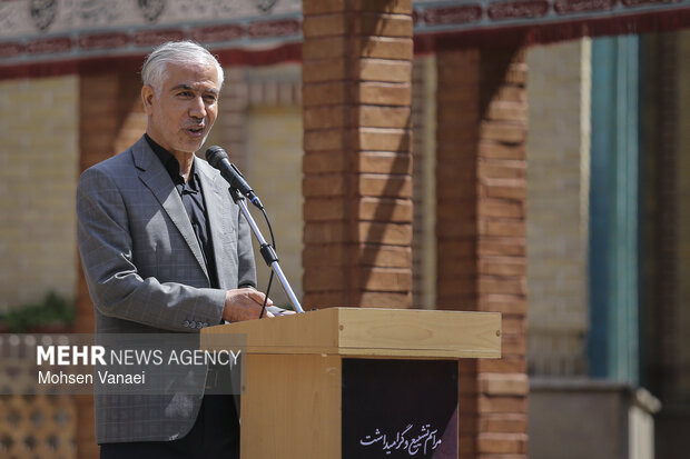 تشییع پیکر زنده‌یاد «سیمین‌دخت وحیدی»