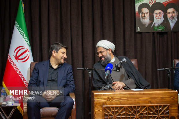 سفر وزیر ارتباطات و فناوری اطلاعات به همدان