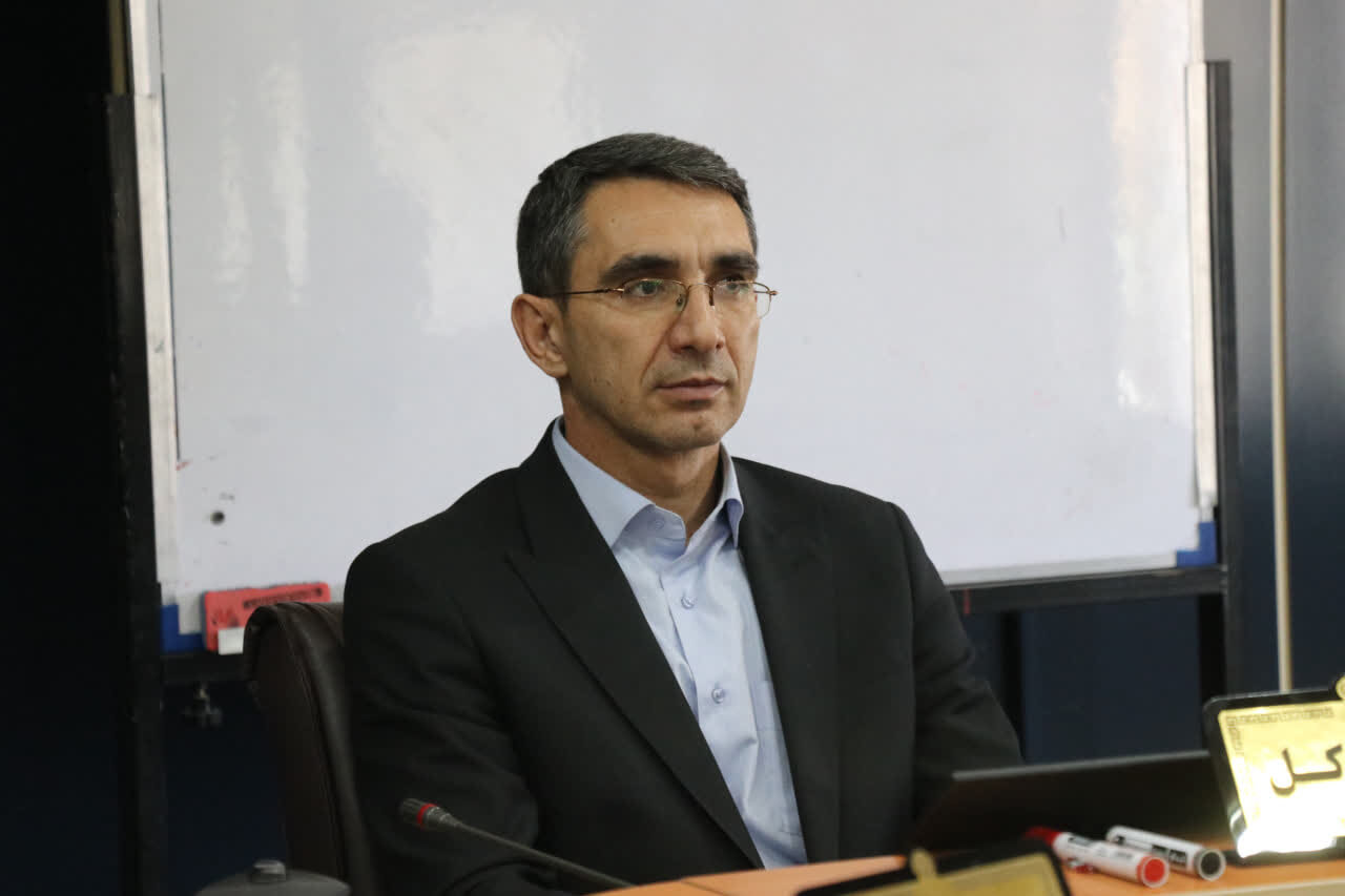 سهرابی: ناظران مقیم در مدارس پرمتقاضی لرستان مستقر شدند