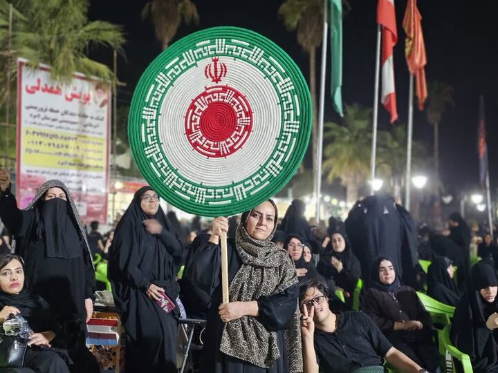 پرچم ایران در تار و پود حصیربافی؛ روایت هنرمند لامردی از عشق به شهادت