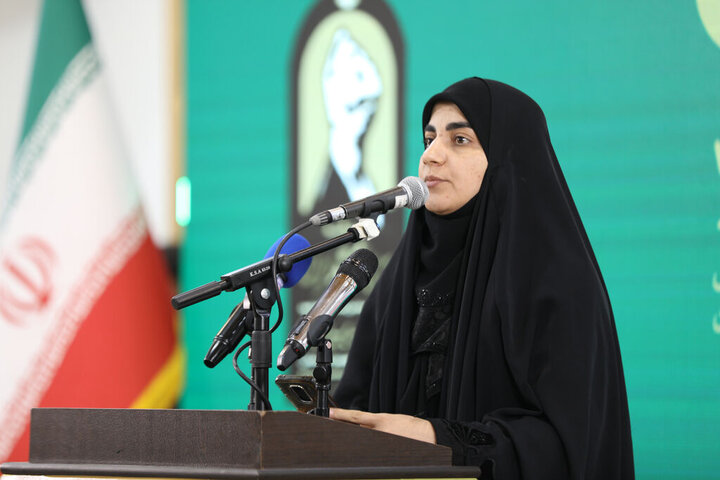 «باید برخاست» روایت شاعران از سوگ، مقاومت و امید در عصر شعر کانون