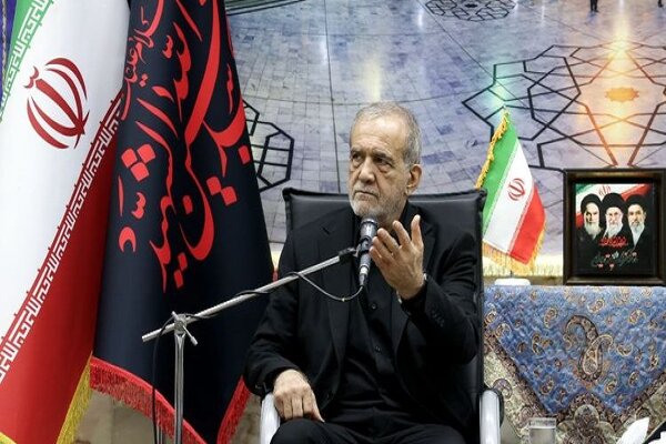 الرئيس الايراني: لن نتراجع عن حقوق الشعب ومصالحنا الوطنية