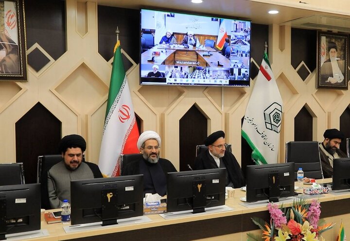 استفاده از ظرفیت امامزاده‌ها در مراسم تشییع رهبر شهید