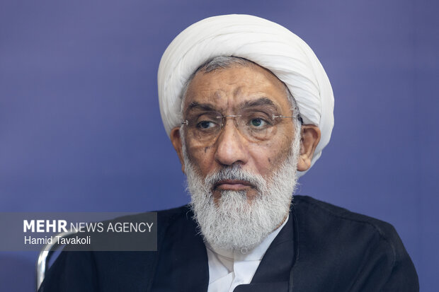 مراسم رونمایی از اسناد منتشر نشده رهبر شهید