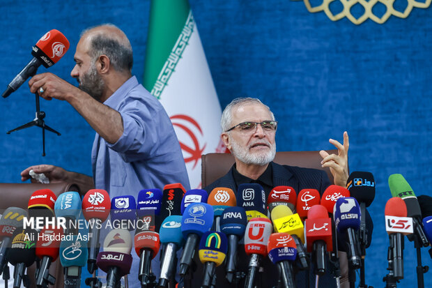 نشست خبری دبیر ستاد ملی آیین تشییع و وداع با رهبر شهید انقلاب