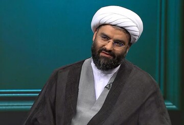 رهبر شهید پرچمدار استنباط راهبردها از کتاب صحیفه سجادیه بود