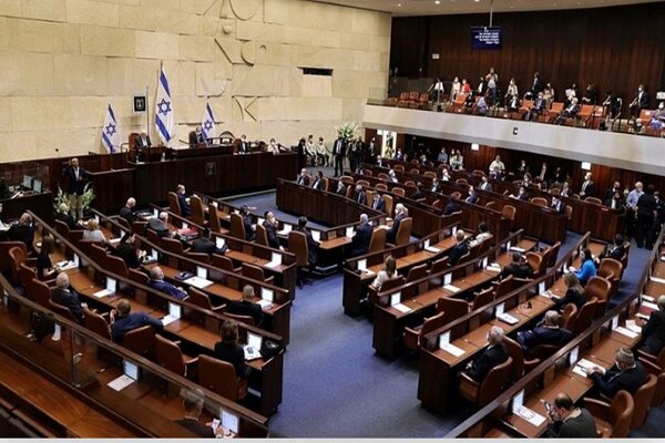 استطلاع: تراجع كبير للثقة بالحكومة والكنيست في إسرائيل