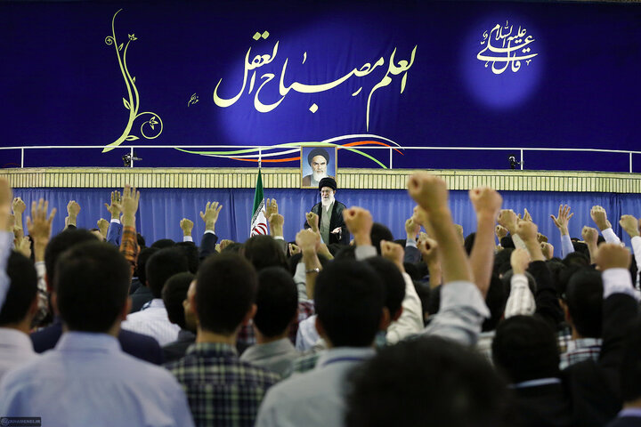 در وداع با معمار پیشرفت؛ بازخوانی نقشه راهی که برای نخبگان ترسیم شد