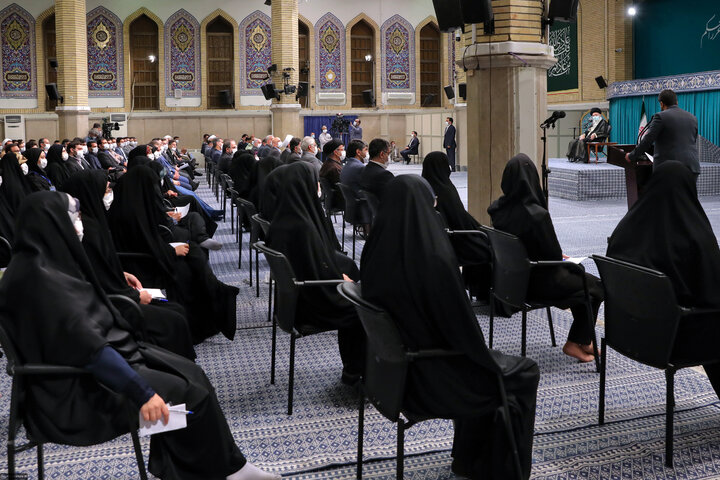 در وداع با معمار پیشرفت؛ بازخوانی نقشه راهی که برای نخبگان ترسیم شد