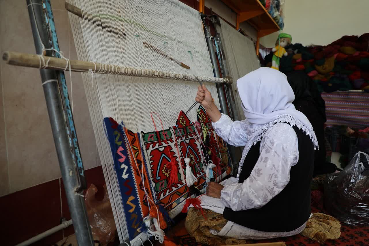 اعتبارات،تسهيلات،نمين،هنرمندان،شهرستان