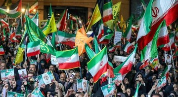 اقبالیه در یکصد و بیست‌وسومین شب؛ جلوه‌ای از وحدت در اجتماع مردمی