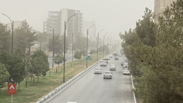 کرمان در روزهای آینده بارانی و غبار آلود می‌شود