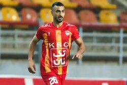 فولاد خوزستان قرارداد مدافع خود را ۲ فصل تمدید کرد