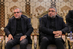 Ghalibaf receives Amal members