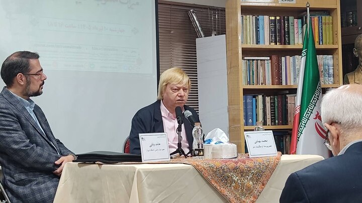دیپلماسی فرهنگی، پیوند میراث مکتوب با سیاست خارجی ایران