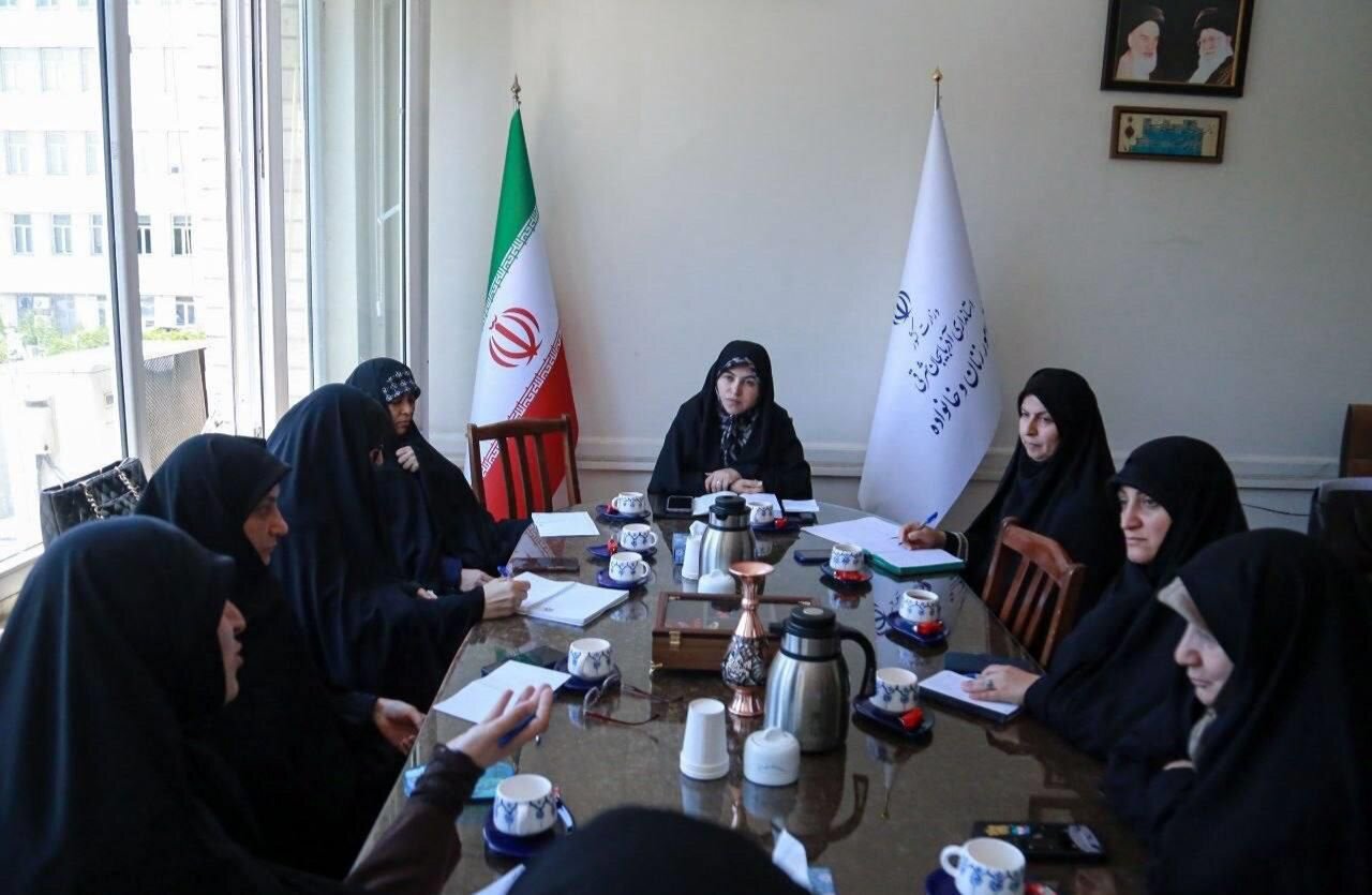 بسیج بانوان آذربایجان شرقی برای میزبانی جهادی در بدرقه «رهبر شهید»