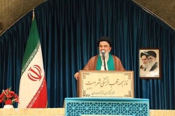 مراسم تشییع رهبر شهید حماسه‌ای برای اثبات وحدت ملت است