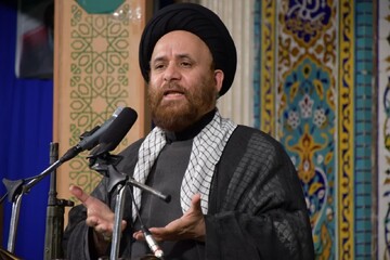 معلمی: مراقب کودتای نرم با شعار صلح شرافتمندانه باشید