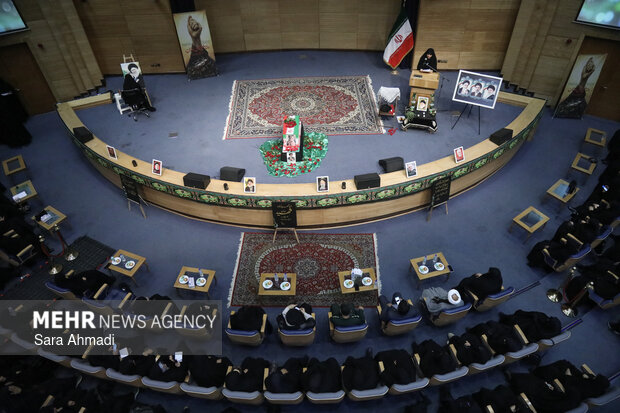 همایش «رستاخیز زنان نوغان» در مشهد