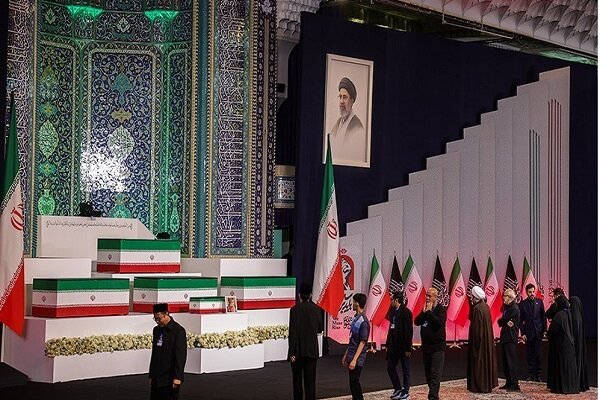 Intl. delegations arriving in Tehran to attend Leader funeral