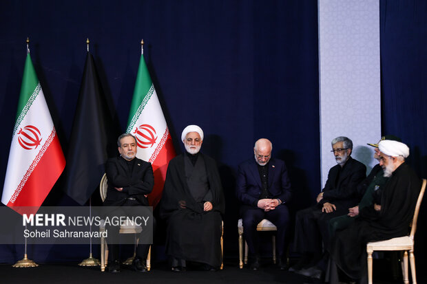 ادای احترام سران قوا