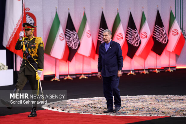 ادای احترام سران قوا