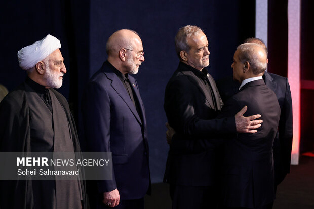 ادای احترام سران قوا 3