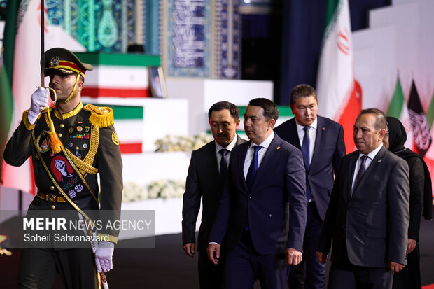 ادای احترام سران قوا 3