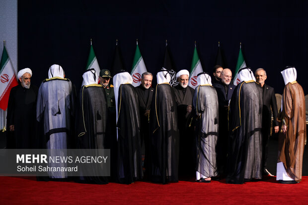ادای احترام سران قوا
