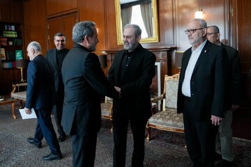ممثلي حزب الله یلتقون عراقجي في طهران