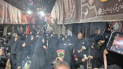 استقبال اهالی منطقه ۱۴ تهران از زائران کهگیلویه و بویراحمد