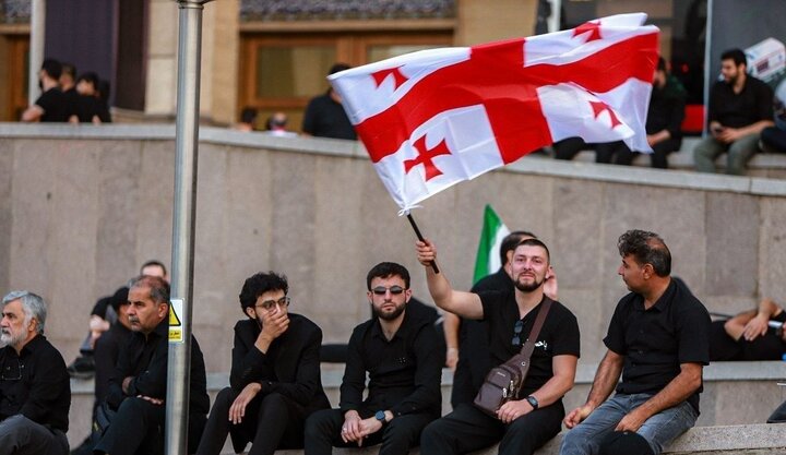 مراسم تشییع رهبر شهید؛ از آیین سوگ تا امکان بازتعریف چهره ایران