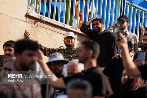 مراسم وداع با رهبر شهید انقلاب