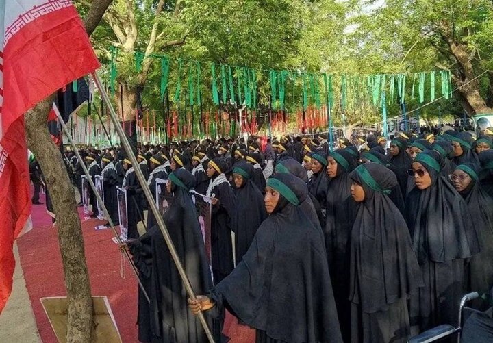 تشییع نمادین پیکر رهبر شهید انقلاب اسلامی در نیجریه+ تصاویر