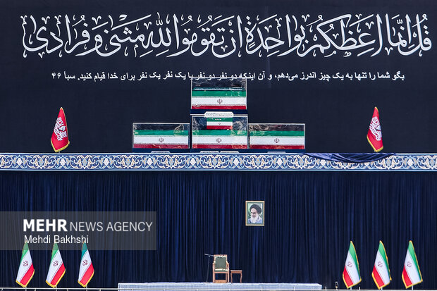 مراسم وداع با رهبر شهید انقلاب