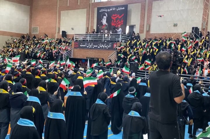 صادقی: راه عزت، استقلال و آزادگی رهبر شهید را ادامه خواهیم داد