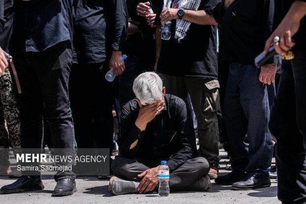 مراسم وداع با رهبر شهید انقلاب - ۶