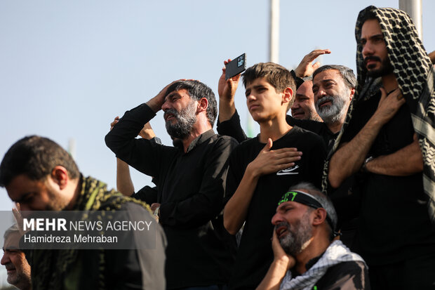 مراسم وداع با رهبر شهید انقلاب - ۸