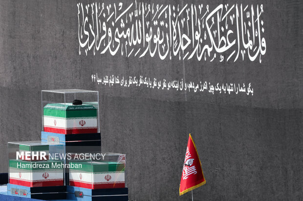 مراسم وداع با رهبر شهید انقلاب - ۸