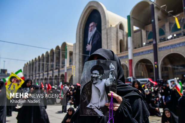 مراسم وداع با رهبر شهید انقلاب - ۱۰