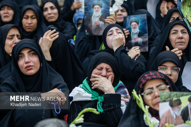 مراسم وداع با رهبر شهید انقلاب - ۱۰